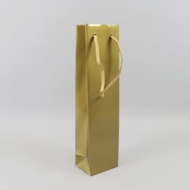 Gold coloured high gloss bottle bag. 9 x 36 x 7 cm 