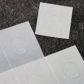 Glue dots, ø = 8 - 10 mm, permanent (480 pieces in a bag) 