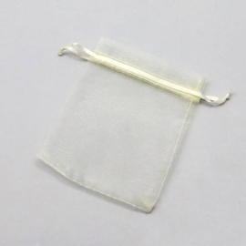 Organza bags with satin ribbon-drawstring cream | 100 x 120 mm