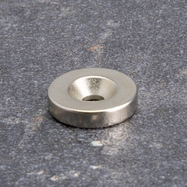 Magnetic discs neodymium with countersunk borehole 18 mm