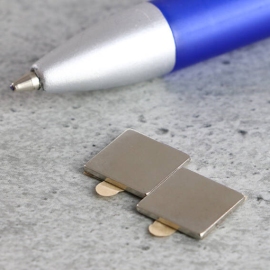 Block magnets neodymium, self-adhesive, nickel-plated 10 x 10 mm | 1 mm