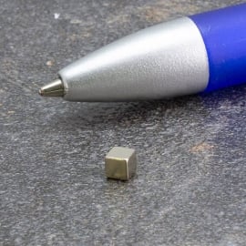 Cube magnets neodymium, nickel-plated 3 x 3 x 3 mm