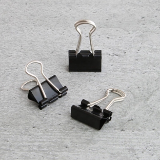 Fold back clips, 15 mm, black 