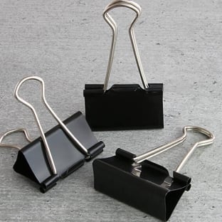 Fold back clips, 41 mm, black 