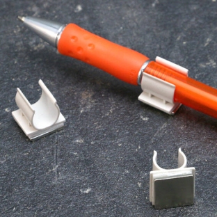 Pen holders, 12 x 15 mm, magnetic, white 
