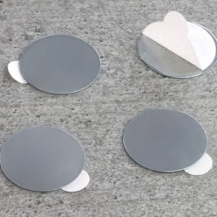 Metal discs, self-adhesive 21 mm