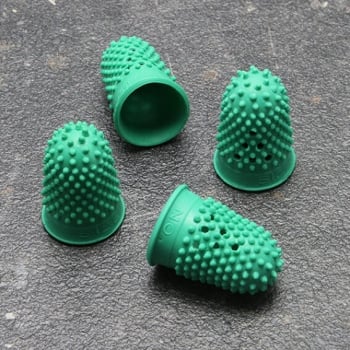 Finger cones, size 2, ø = 17 mm box with 10 pieces 