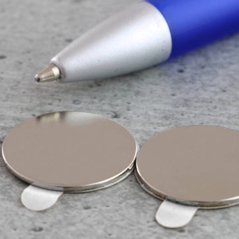 Disc magnets neodymium, self-adhesive, 22 mm x 2 mm, N35 