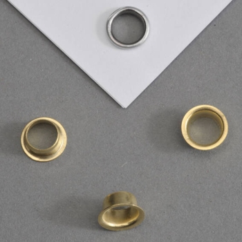 Eyelets (no. 25), brass-plated 