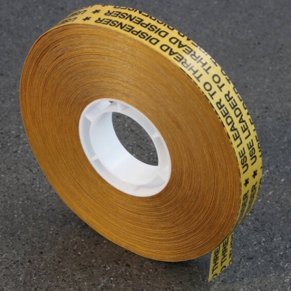 Adhesive transfer tape, double-sided strong adhesion, for ATG tape gun, PERFORMANCE - OL07 12 mm