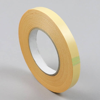 Double-sided adhesive tape with strong synthetic rubber adhesive and high tack 15 mm